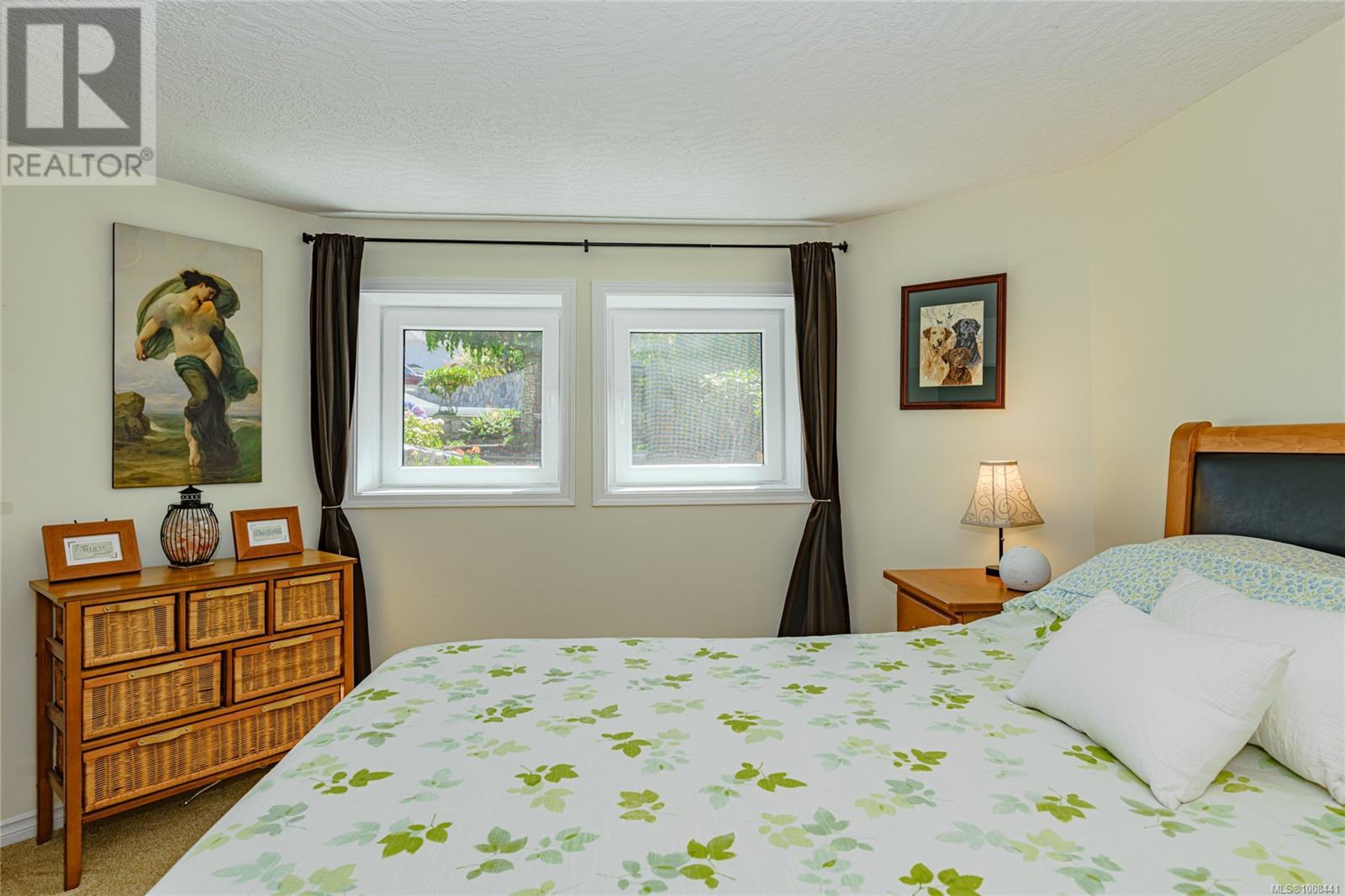 Photo 35 of 1294 Carmichael Crt, Saanich BC