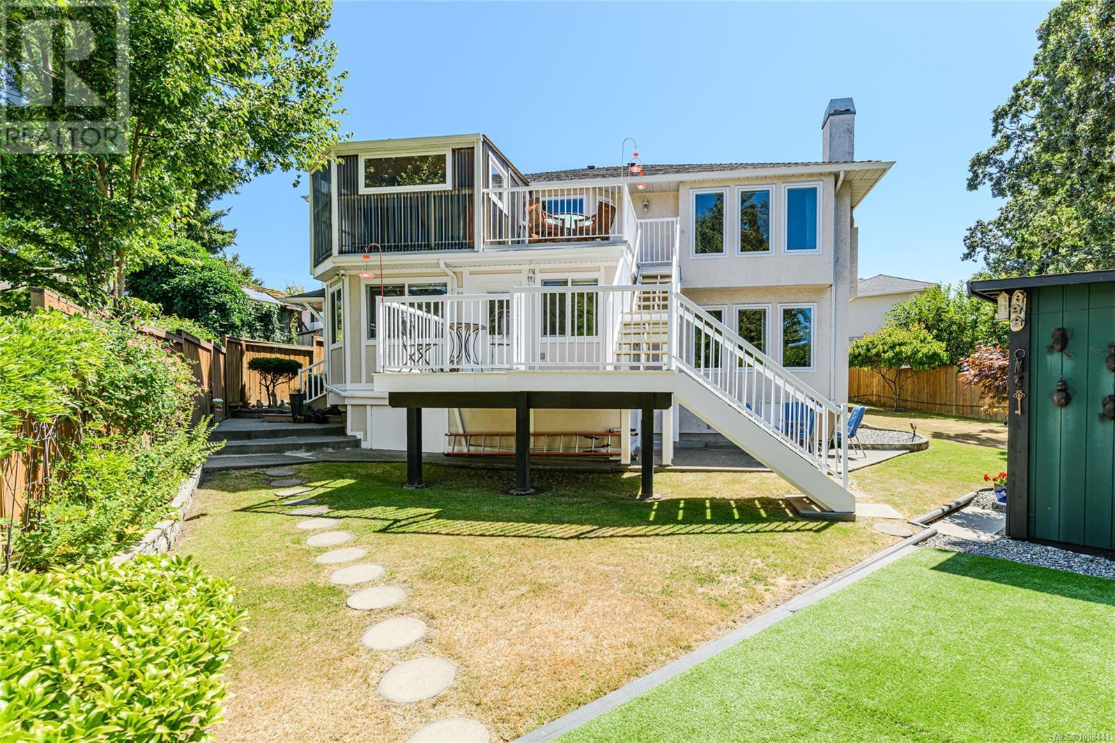 Photo 53 of 1294 Carmichael Crt, Saanich BC