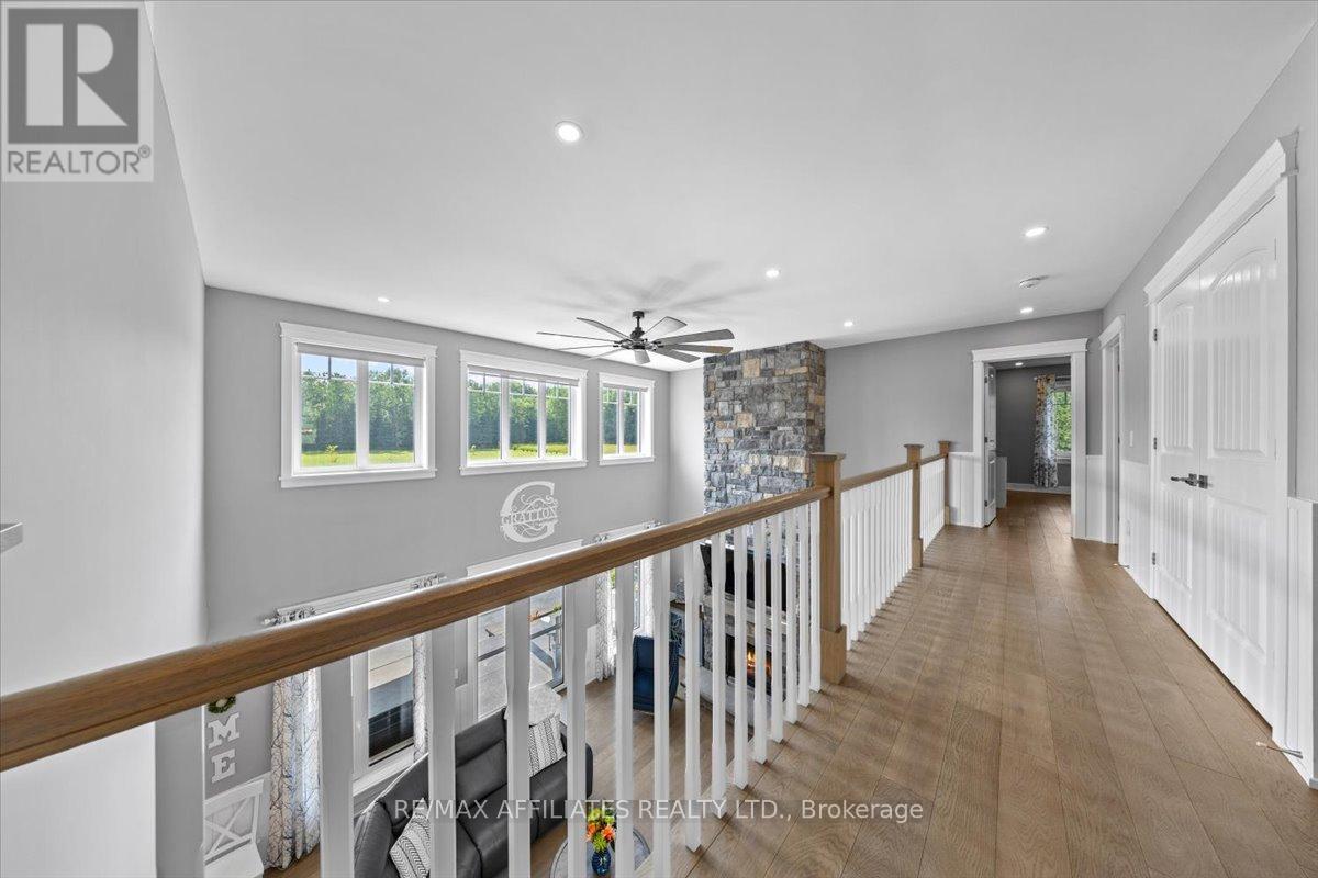 Photo 31 of 2440 Emmett Road, Ottawa ON