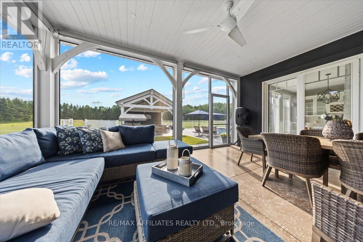 Photo 18 of 2440 Emmett Road, Ottawa ON
