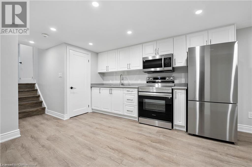 Photo 2 of 8059 Aintree Drive Unit Lower, Niagara Falls ON