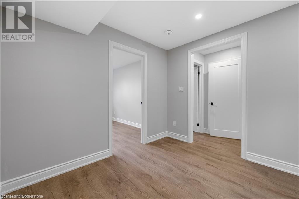 Photo 10 of 8059 Aintree Drive Unit Lower, Niagara Falls ON