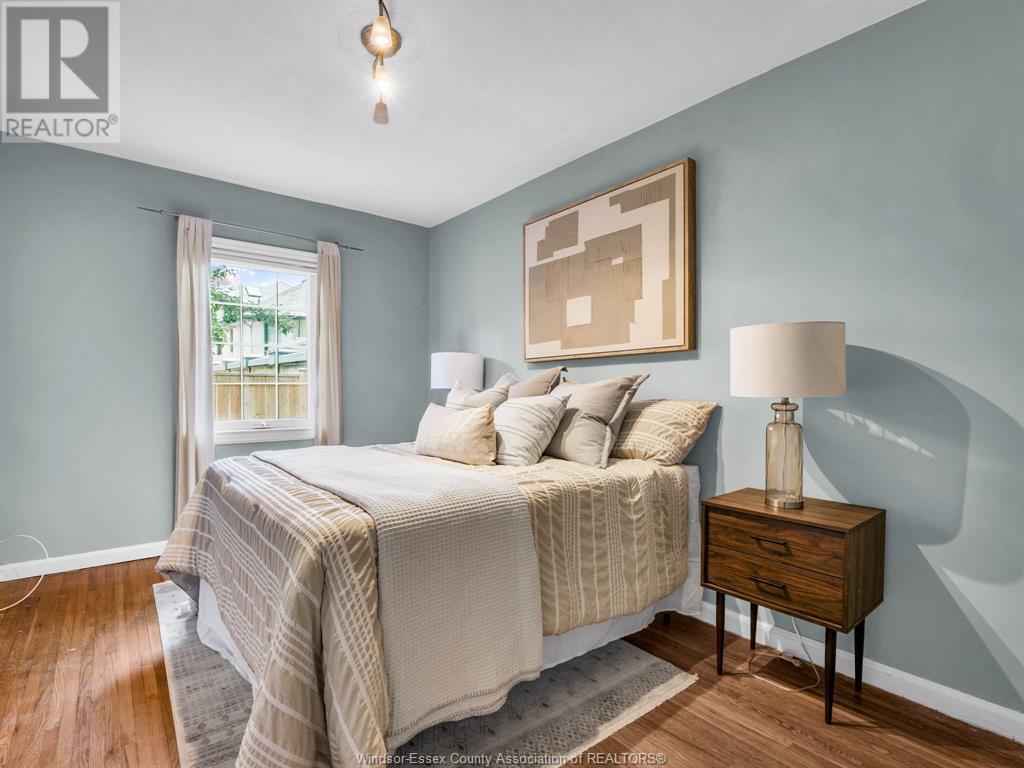 Photo 19 of 30 Cabana Road East, Windsor ON