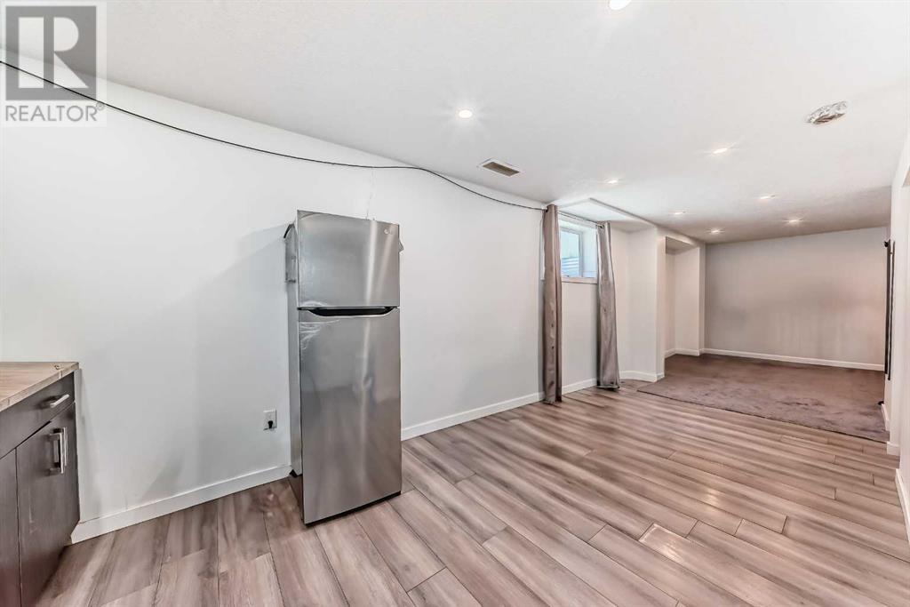 Single Family House Bi-level for Sale in  Falmead Road NE Falconridge Calgary 
