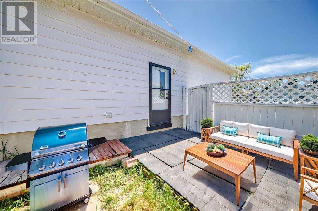Single Family House Bi-level for Sale in  Falmead Road NE Falconridge Calgary 