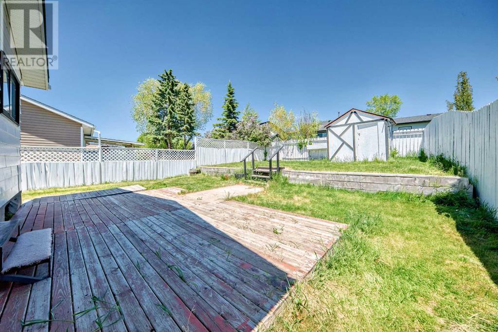 Single Family House Bi-level for Sale in  Falmead Road NE Falconridge Calgary 