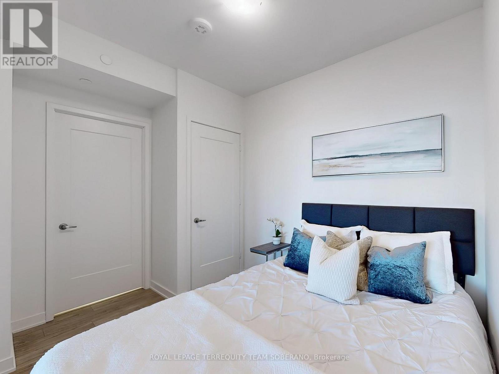 Photo 9 of 2605 70 Princess Street, Toronto ON