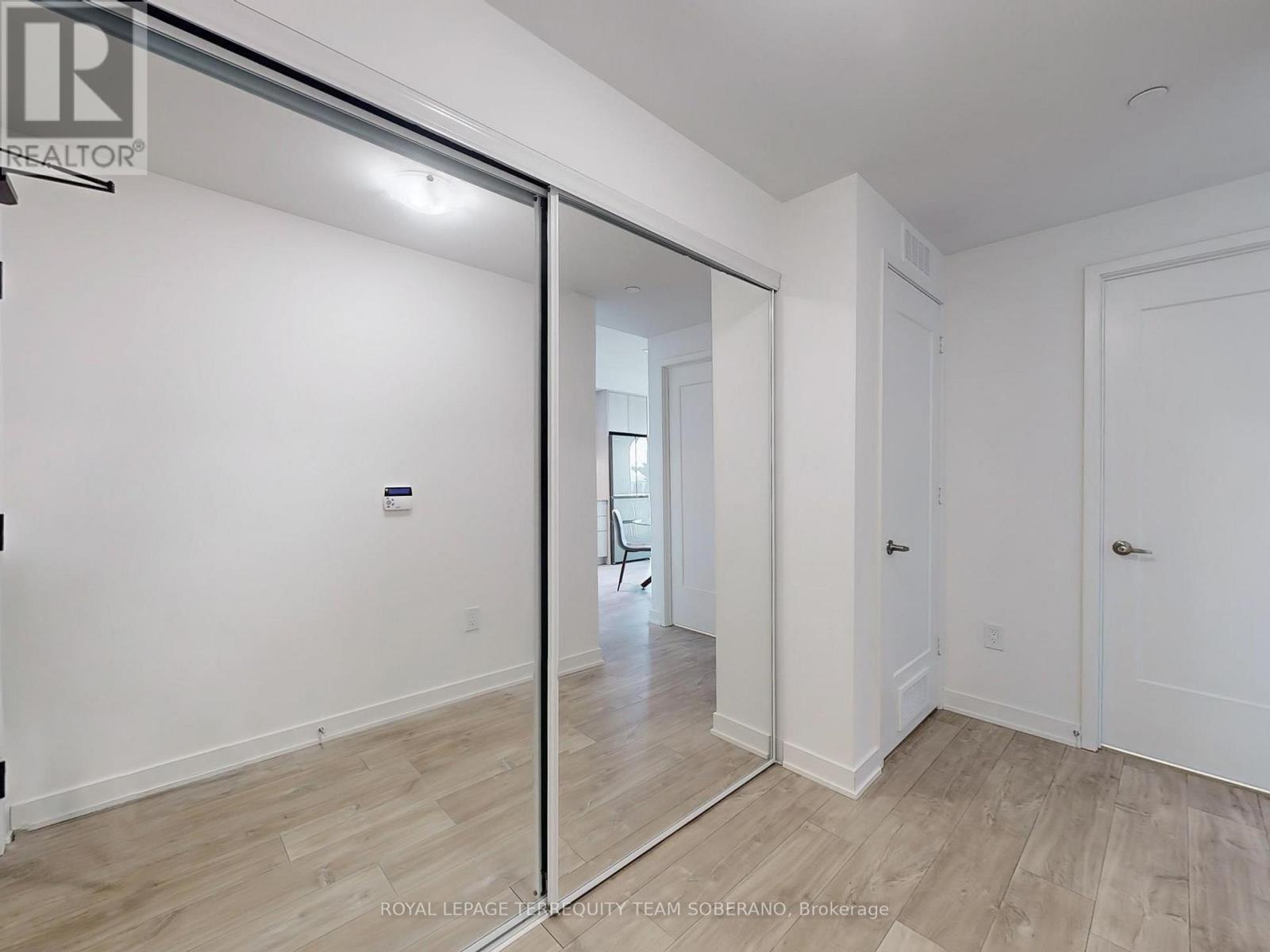 Photo 35 of 2605 70 Princess Street, Toronto ON