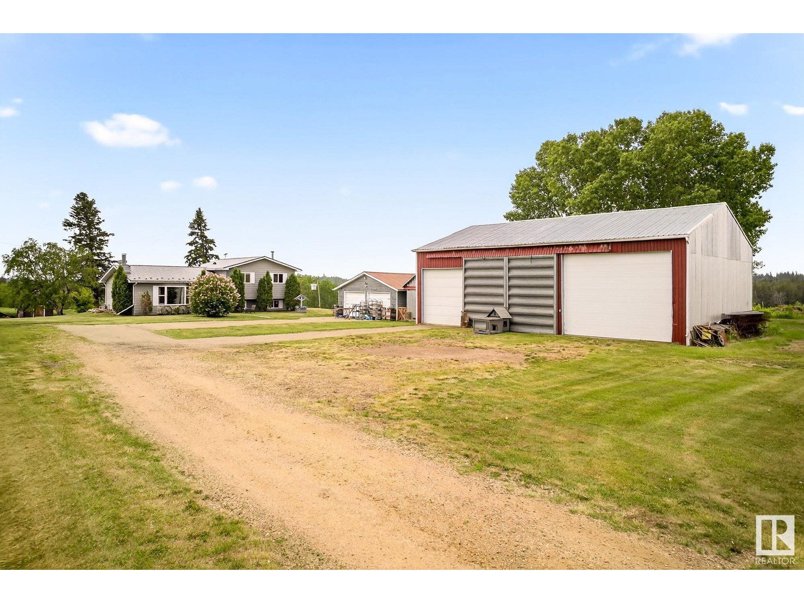 Photo 5 of 15069 Township Road 591, Rural Smoky Lake County AB