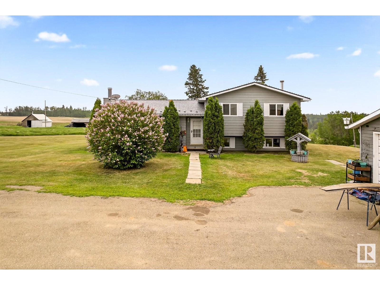 Photo 3 of 15069 Township Road 591, Rural Smoky Lake County AB