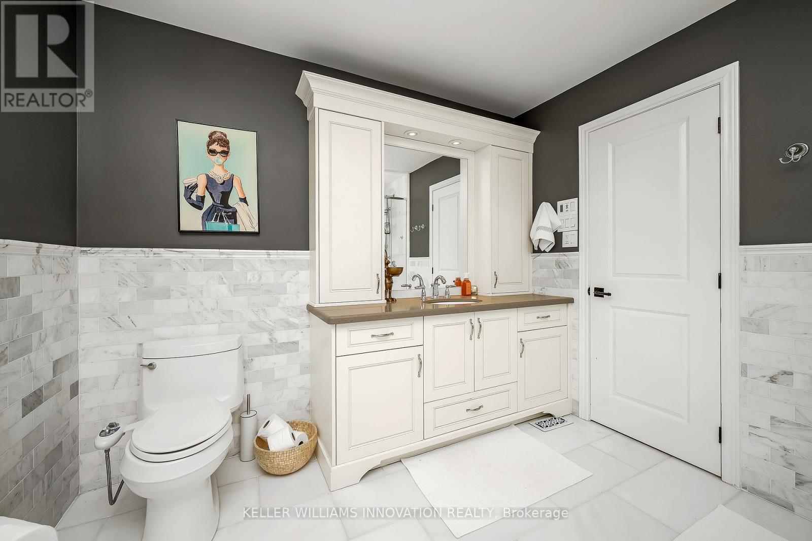 Photo 26 of 2037 Waterbridge Drive, Burlington ON