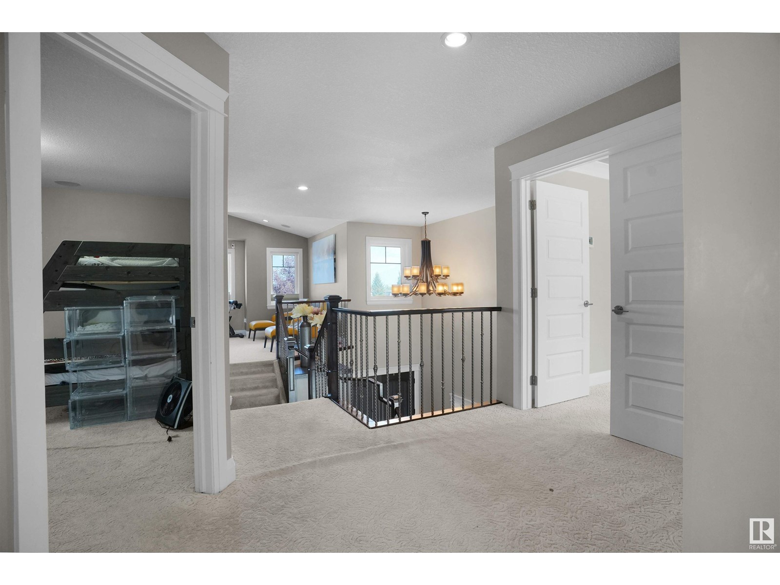 Photo 37 of 20503 58 Av Nw, Edmonton AB