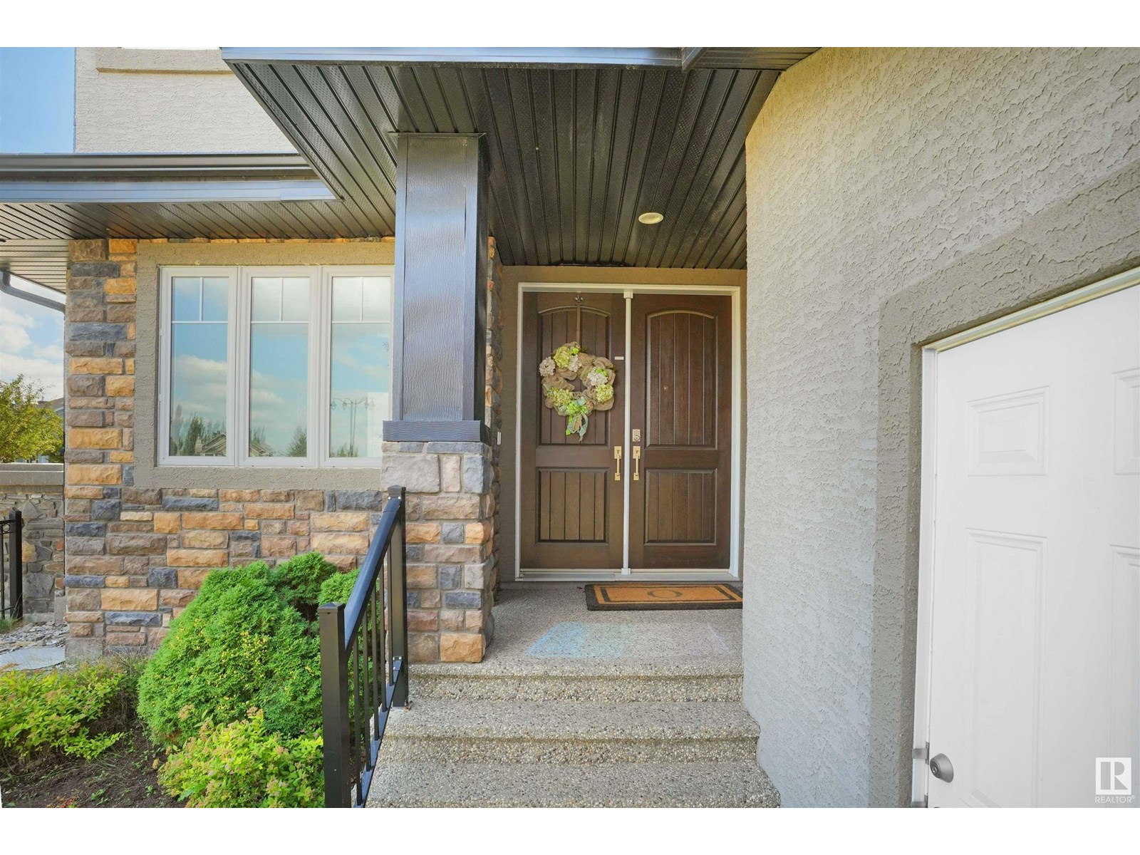 Photo 25 of 20503 58 Av Nw, Edmonton AB