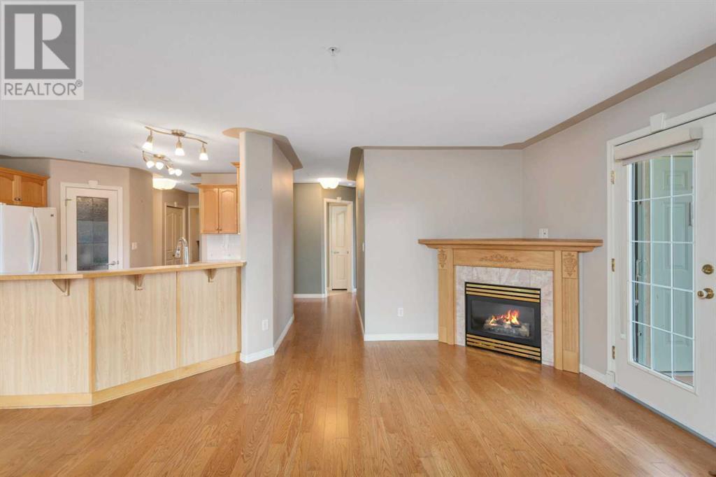 Photo 22 of 102 3501 49 Avenue, Red Deer AB