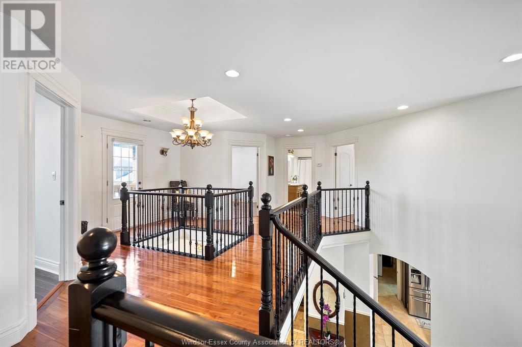 Photo 27 of 1042 Huntington Boulevard, Lakeshore ON