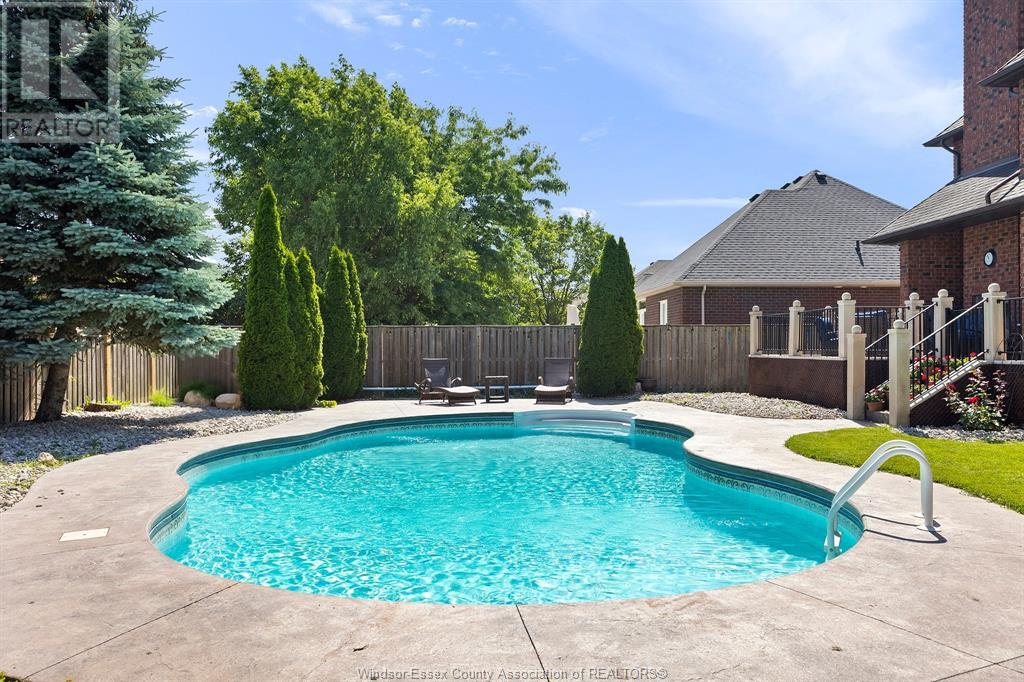 Photo 26 of 1042 Huntington Boulevard, Lakeshore ON