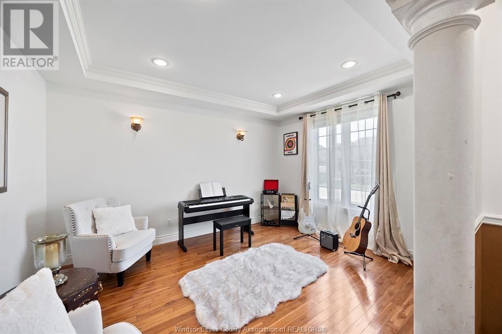 Photo 31 of 1042 Huntington Boulevard, Lakeshore ON