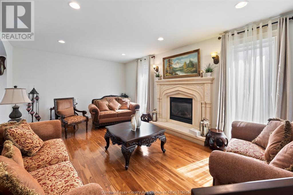 Photo 28 of 1042 Huntington Boulevard, Lakeshore ON