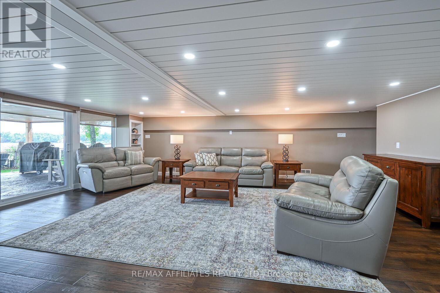 Photo 18 of 34 R 7 Road, Rideau Lakes ON