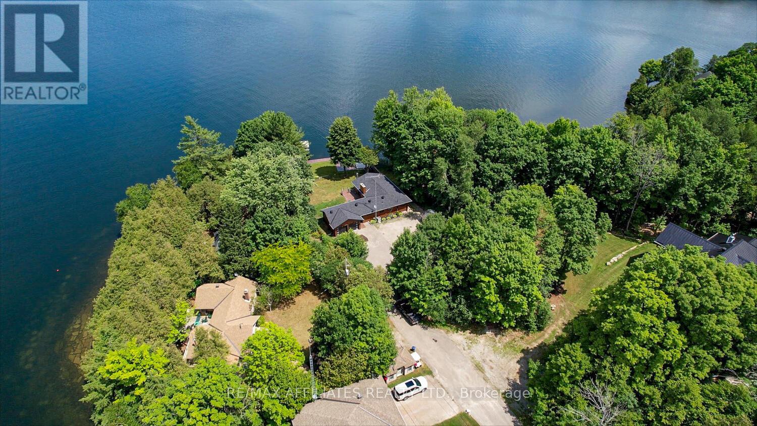 Photo 2 of 34 R 7 Road, Rideau Lakes ON