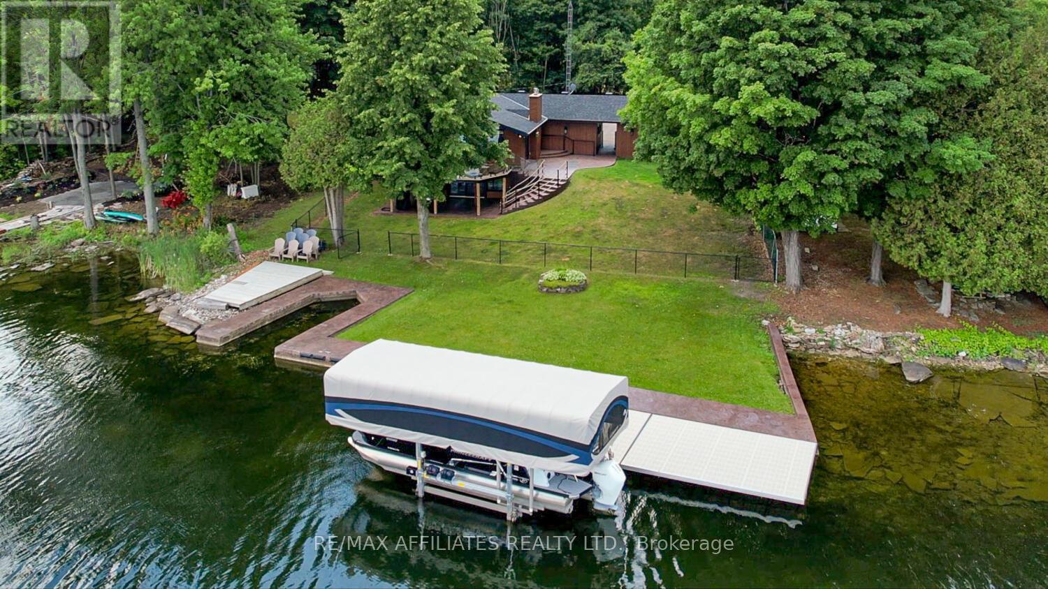 Photo 19 of 34 R 7 Road, Rideau Lakes ON