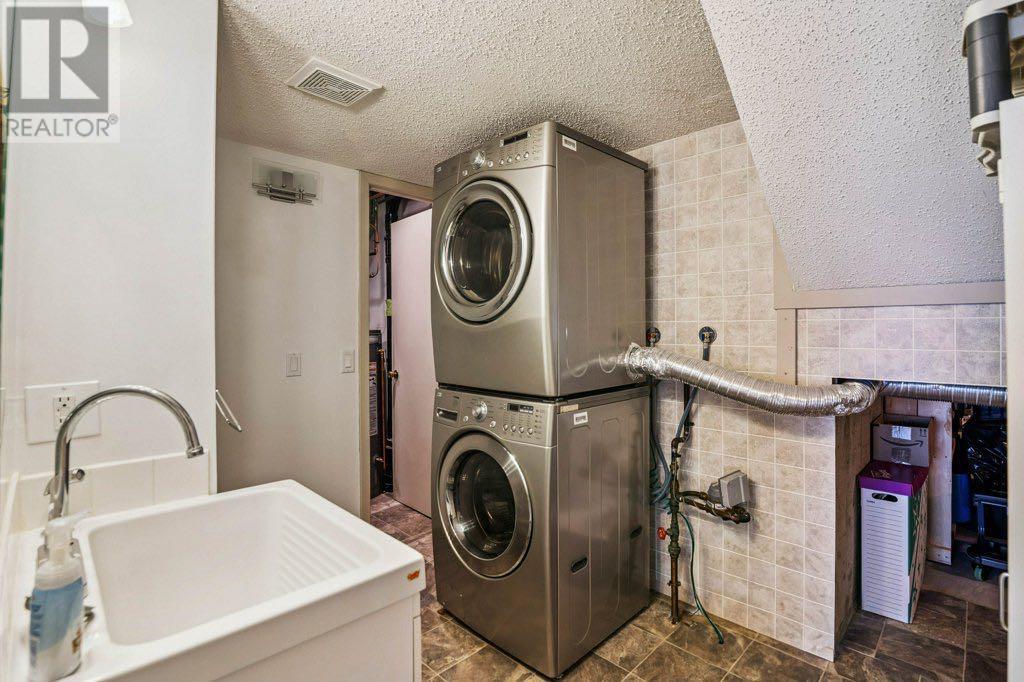Single Family House 5 Level for Sale in  Mckinnon Crescent NE Mayland Heights Calgary 