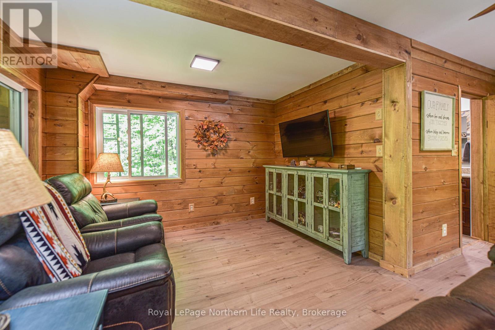 Photo 3 of 1028 Carlyon Line, Severn ON