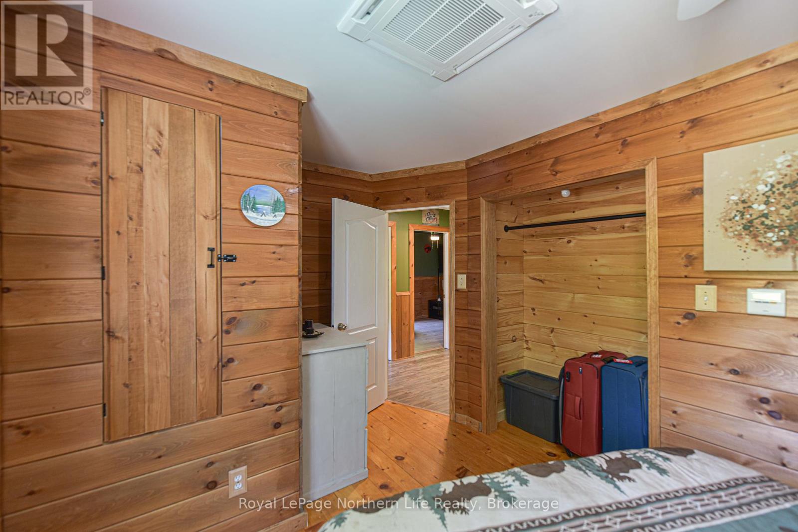 Photo 4 of 1028 Carlyon Line, Severn ON