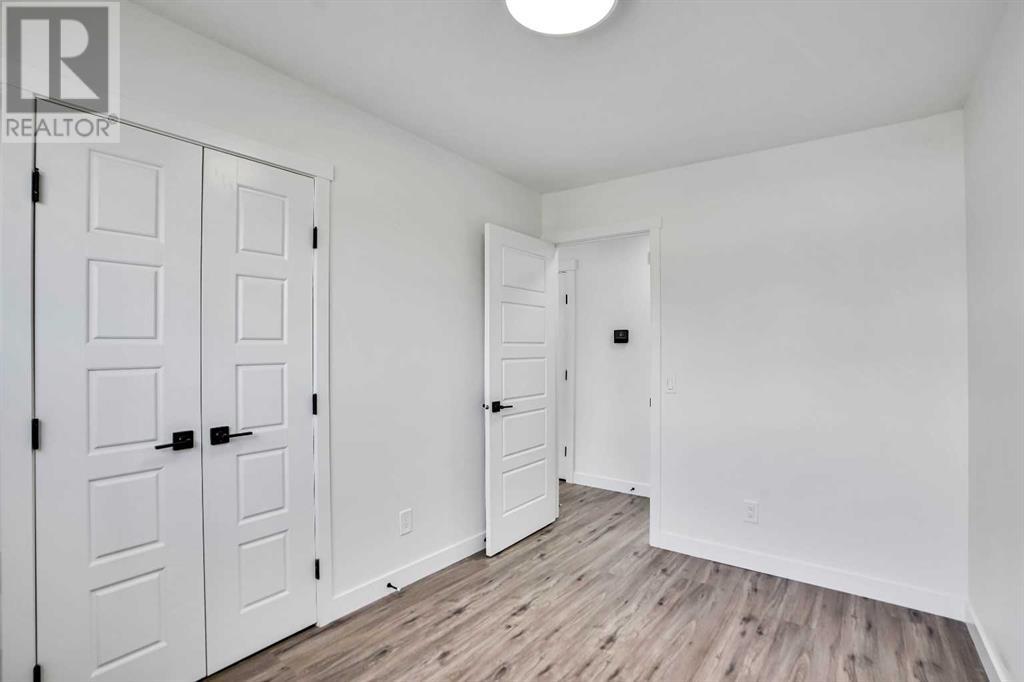 Single Family House Bungalow for Sale in  Pensville Road SE Penbrooke Meadows Calgary 