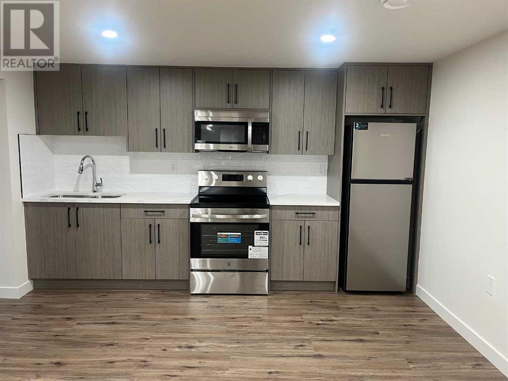 Single Family House Bungalow for Sale in  Pensville Road SE Penbrooke Meadows Calgary 