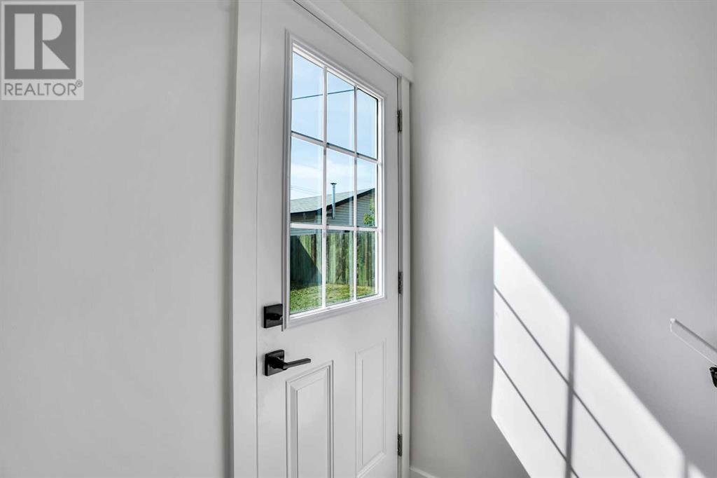 Single Family House Bungalow for Sale in  Pensville Road SE Penbrooke Meadows Calgary 