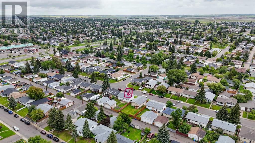 Single Family House Bungalow for Sale in  Pensville Road SE Penbrooke Meadows Calgary 