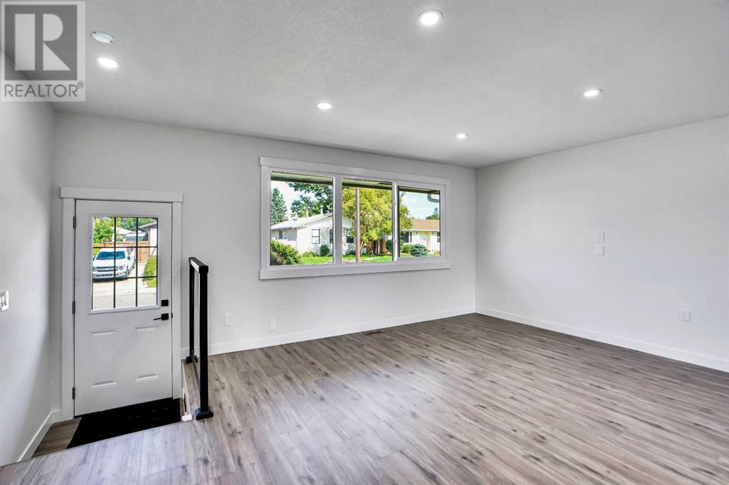 Single Family House Bungalow for Sale in  Pensville Road SE Penbrooke Meadows Calgary 