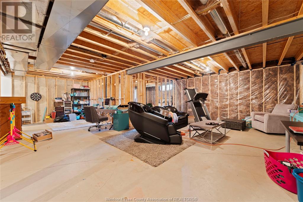 Photo 24 of 2327 Clearwater Avenue, Windsor ON