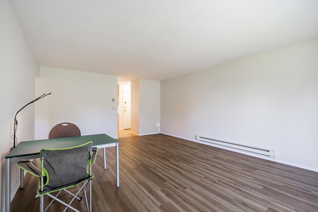 Photo 5 of 25 32718 Garibaldi Drive, Abbotsford BC