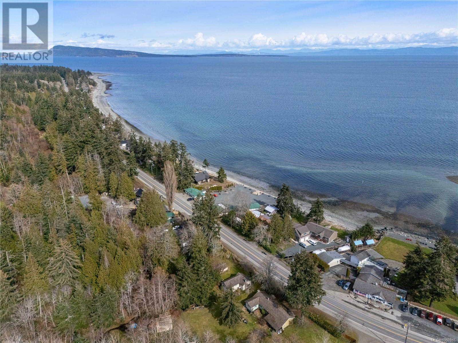 Photo 28 of 6100 Island Hwy W, Qualicum Beach BC