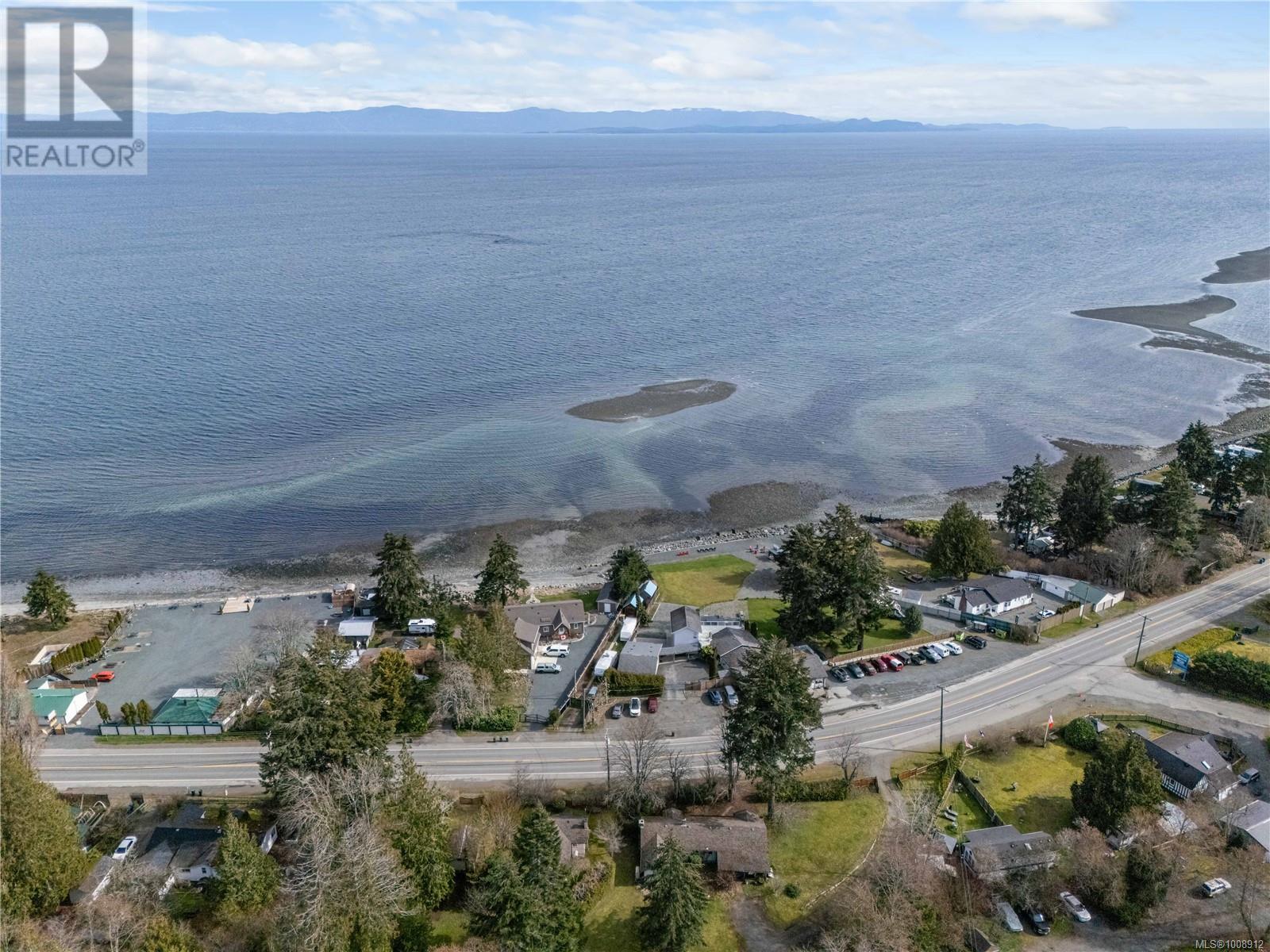 Photo 26 of 6100 Island Hwy W, Qualicum Beach BC