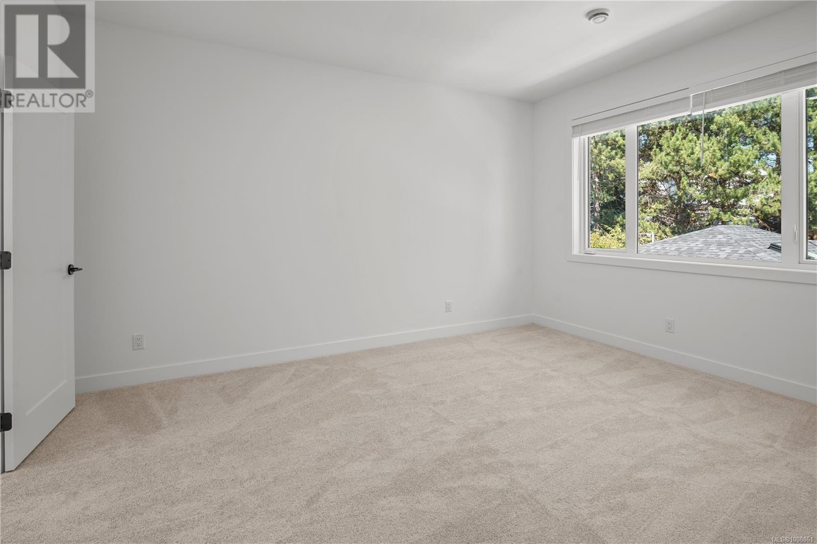 Photo 24 of B 568 Kay St, Saanich BC