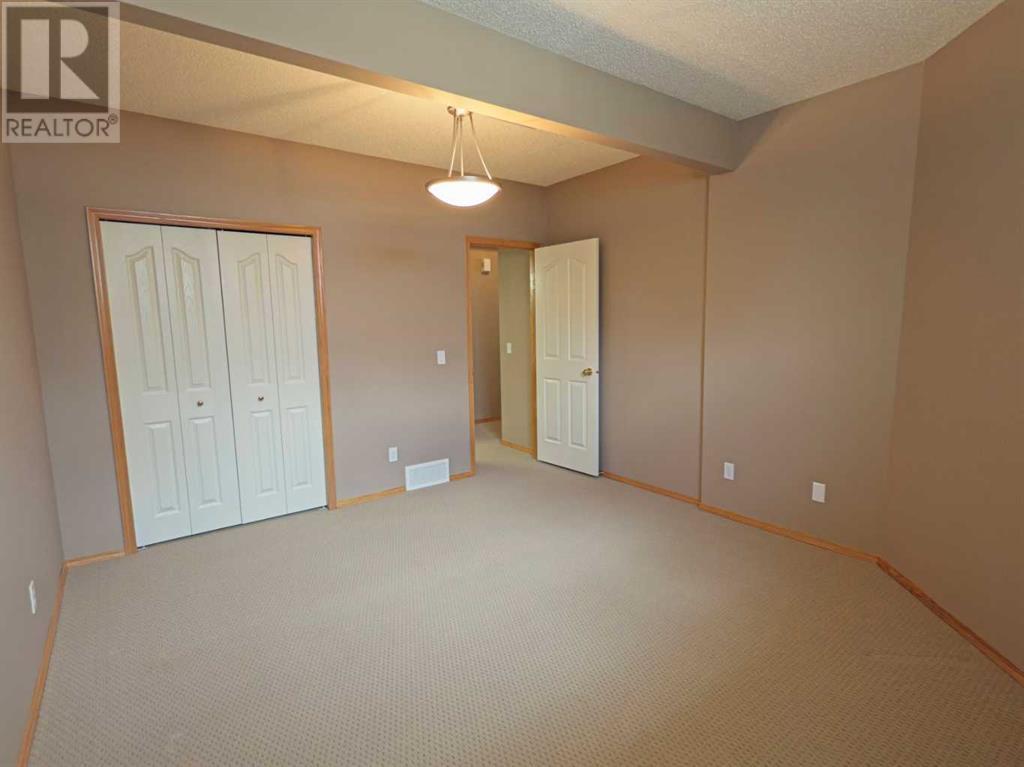 Single Family House Bungalow for Sale in  Kincora Terrace NW Kincora Calgary 