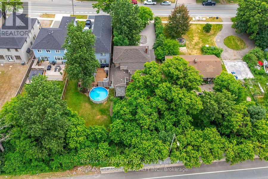 Photo 27 of 954 Beach Boulevard, Hamilton ON