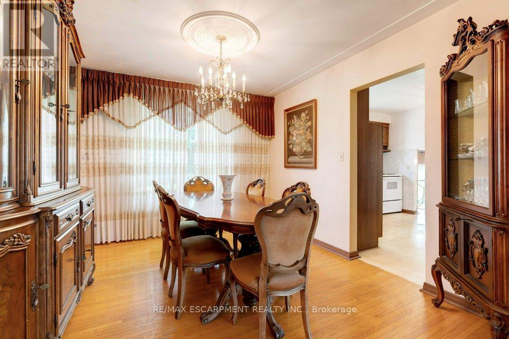Photo 31 of 56 Gray Road, Hamilton ON