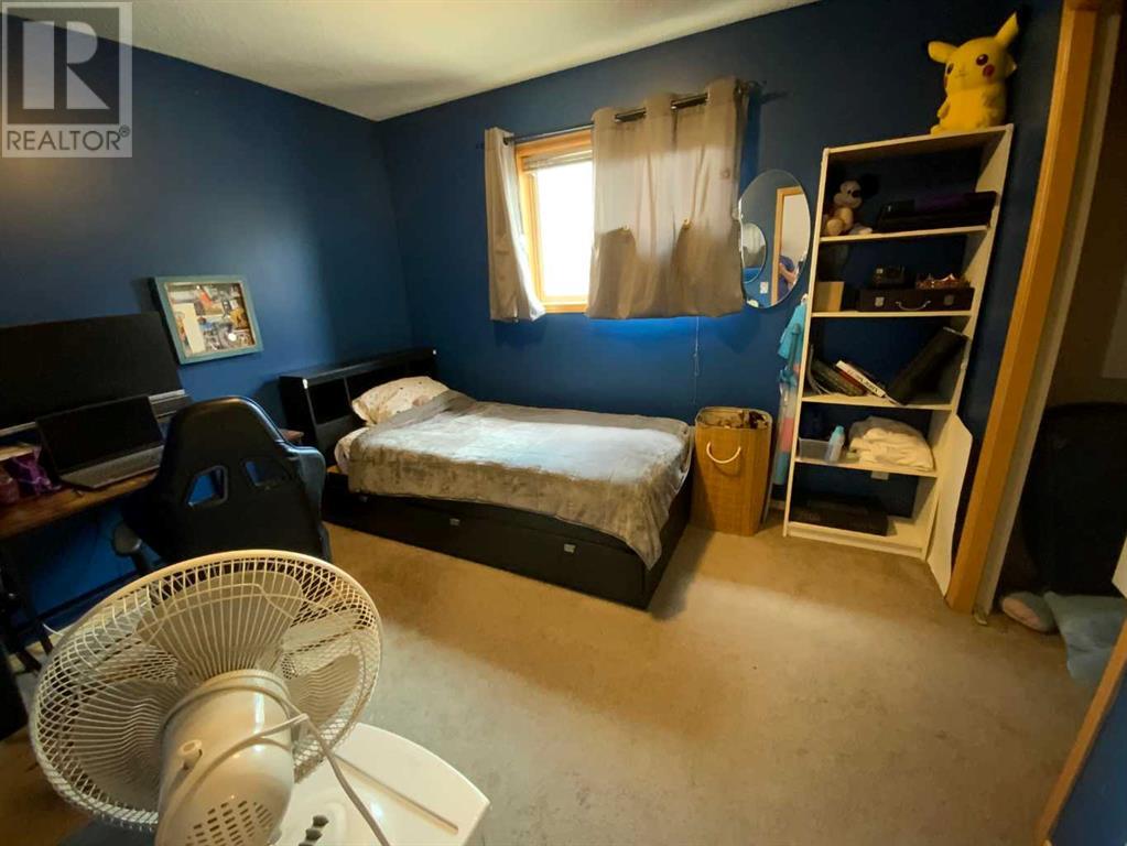 Single Family House for Sale in  Tuscany Meadows Heath NW Tuscany Calgary 