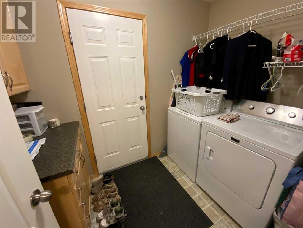 Single Family House for Sale in  Tuscany Meadows Heath NW Tuscany Calgary 