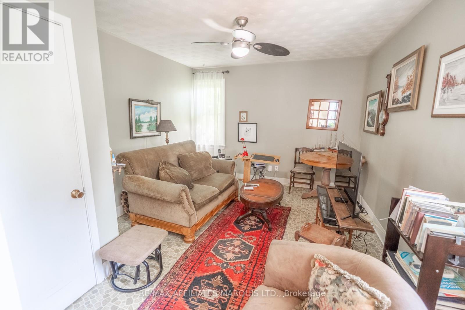 Photo 10 of 705 Second Street E, Cornwall ON