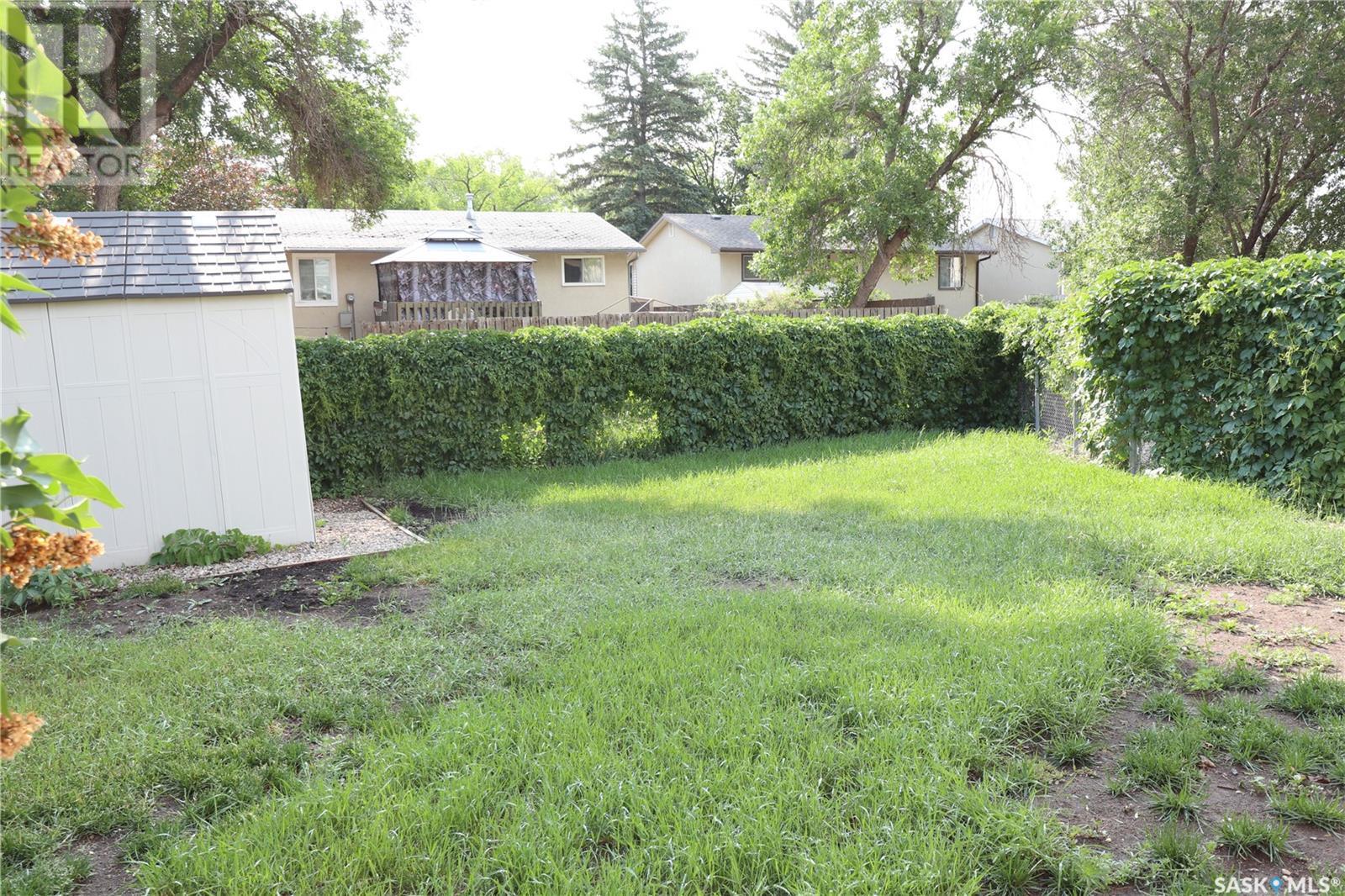 Photo 21 of 23 Osborne Crescent, Regina SK