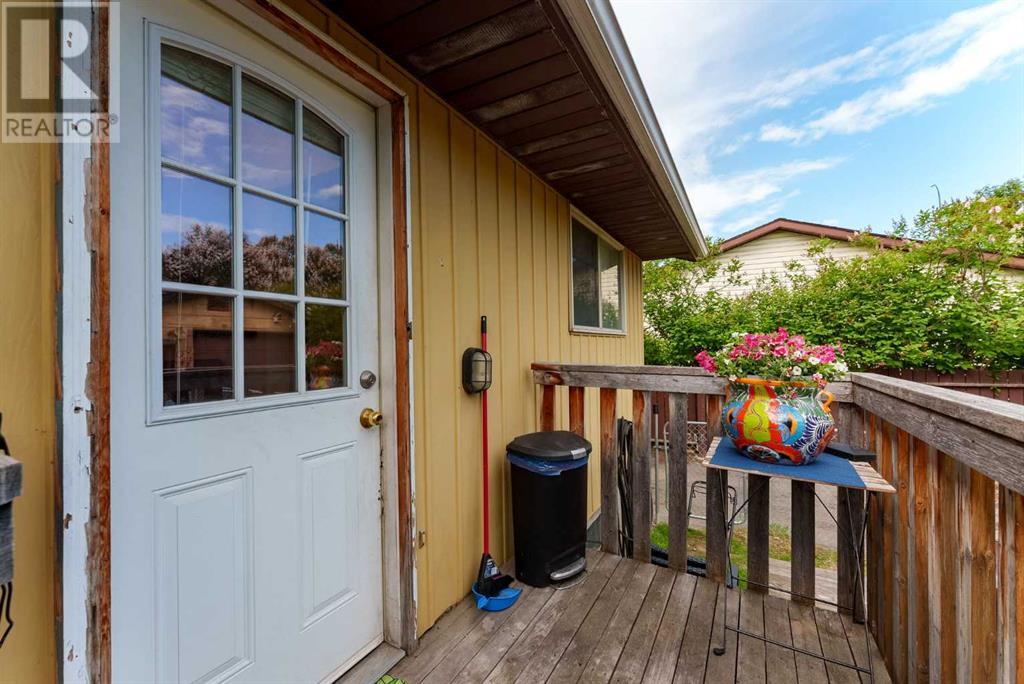 Single Family House Bi-level for Sale in  Ogmoor Place SE Ogden Calgary 
