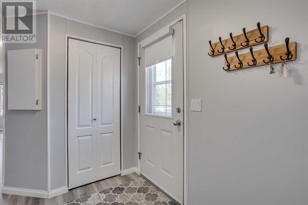 Photo 6 of 125 Mckinlay Crescent, Fort Mcmurray AB