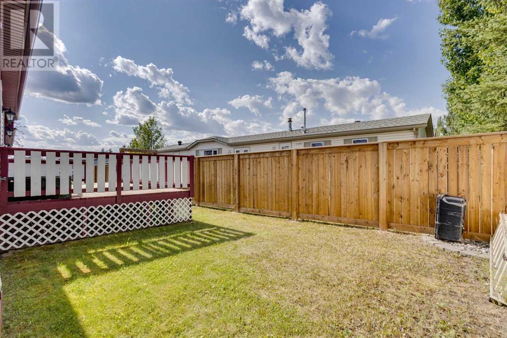 Photo 22 of 125 Mckinlay Crescent, Fort Mcmurray AB
