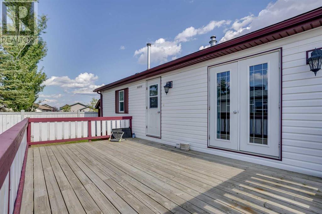 Photo 16 of 125 Mckinlay Crescent, Fort Mcmurray AB