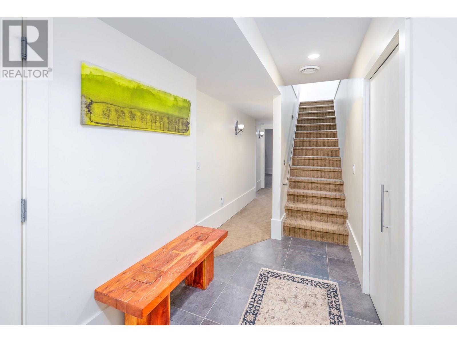 5088 Snowbird Way Unit# 25 Lot# 12, Big White